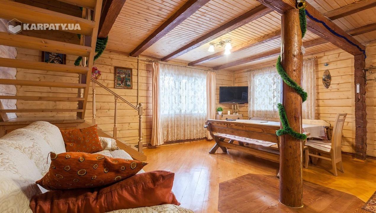 У Гриніва Polyanitsa Popovichevskaya Buitenkant foto